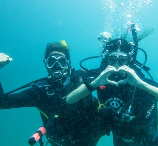 Tauchen auf Koh Tao; das geht auch mit Behinderung