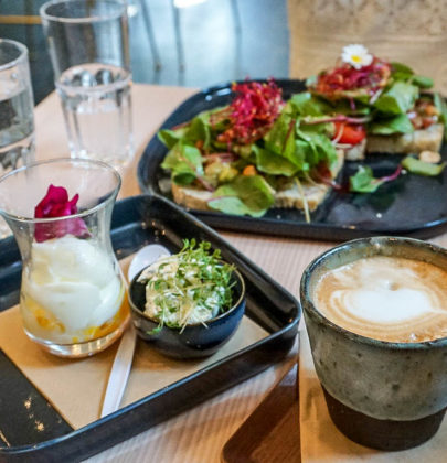 Frühstück in Salzburg; das Café 220 Grad im Nonntal