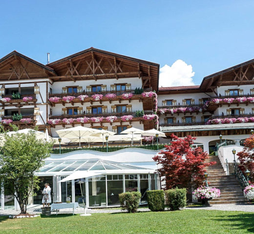 Kurzurlaub im Salzburger Pongau. Familienhotel Oberforsthof im Alpendorf