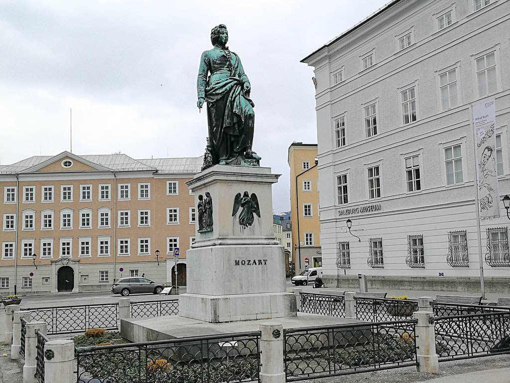 Mozartplatz