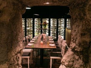 Weinarchiv Blaue Gans