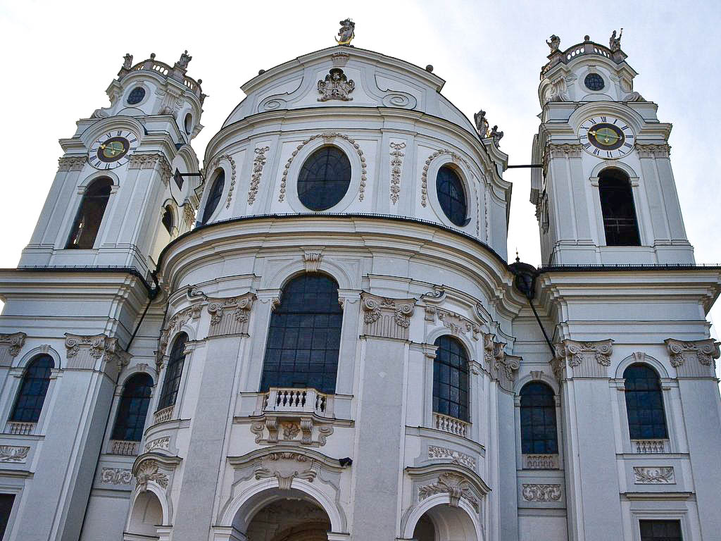 Kollegienkirche Aussenansicht