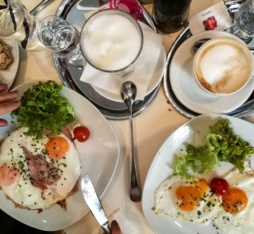 Familienfrühstück im Stadtcafe im Haus der Natur
