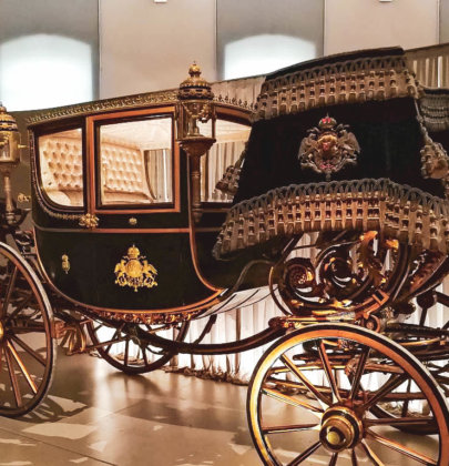 Mit der A-ROSA Riva nach Wien; Ausflug in die Wagenburg in Schönbrunn