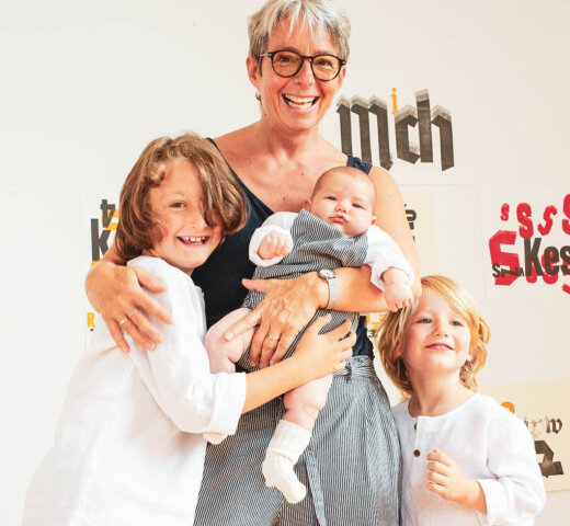Über eine jahrzehntelange Freundschaft und handgefertigte Kindermode