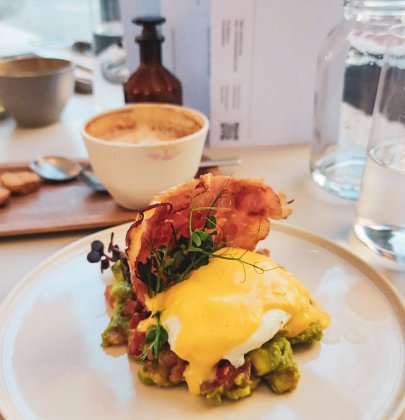 Frühstück und Brunch im  220 Grad Rupertinum