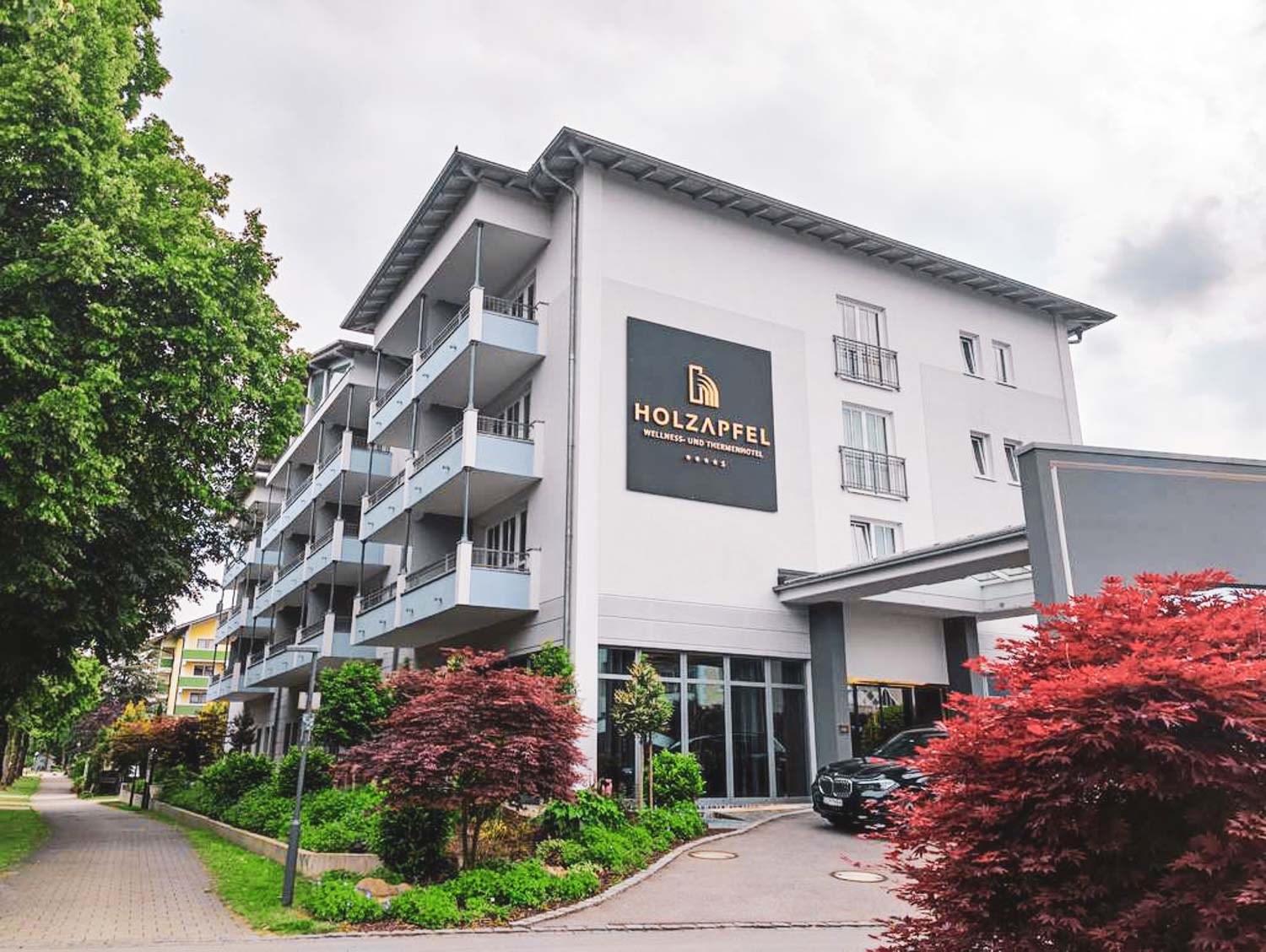 Wellnesshotel Holzapfel Aussenansicht