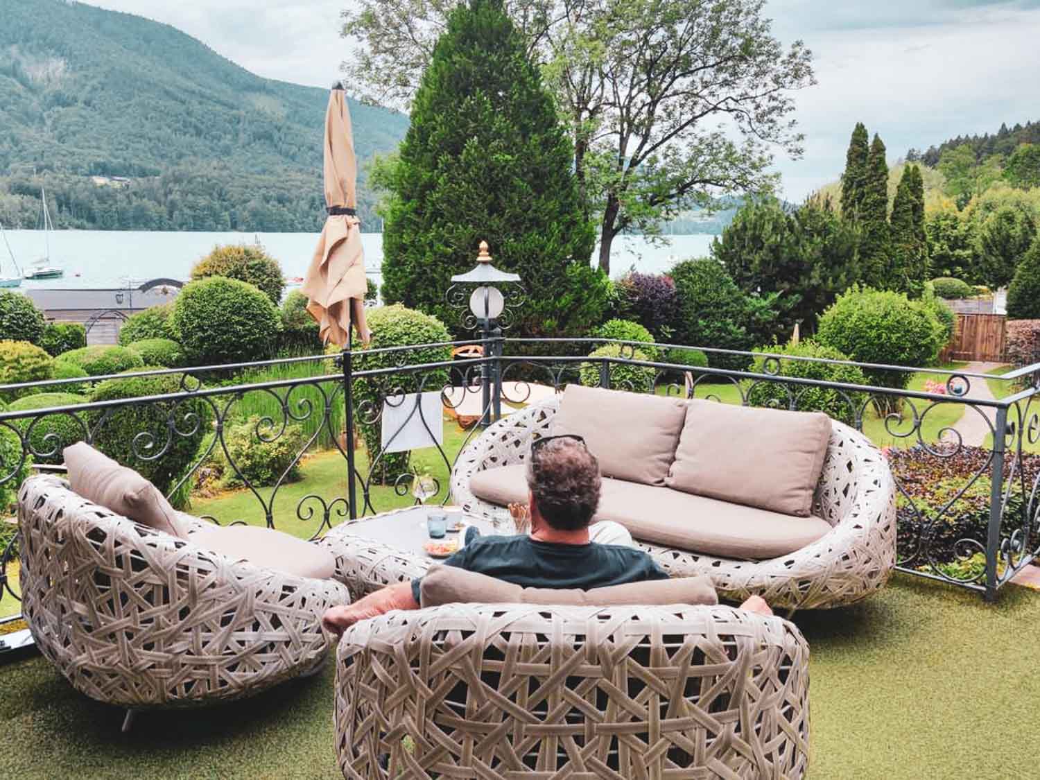 SeeBar Terrasse in Fuschl