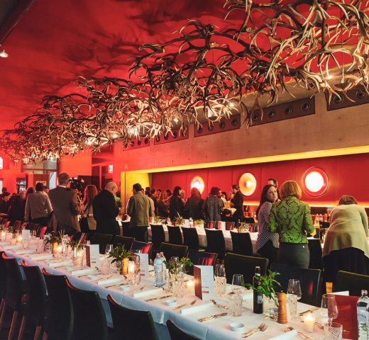 eat&meet 2023; Eröffnungsabend im M32 am Mönchsberg